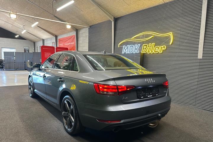 undefined Audi A4 fra 2016