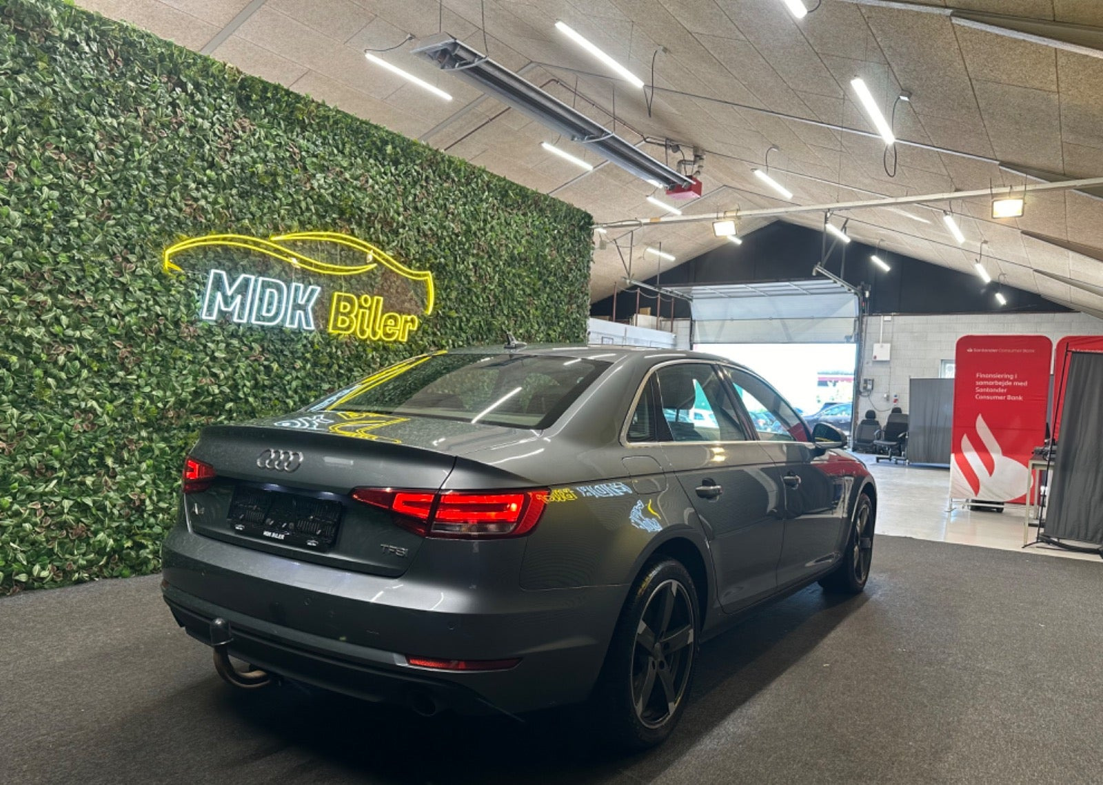 undefined Audi A4 fra 2016