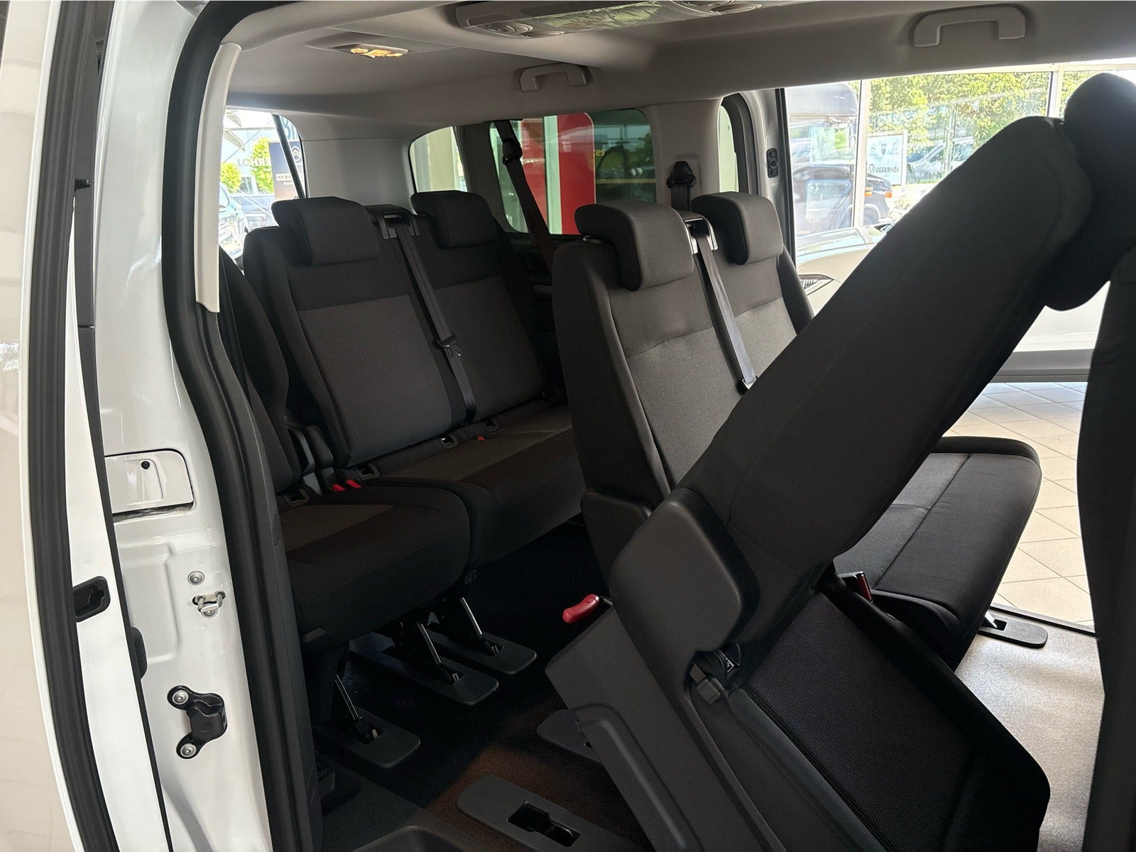 Hvid Opel Zafira-e Life fra 2026