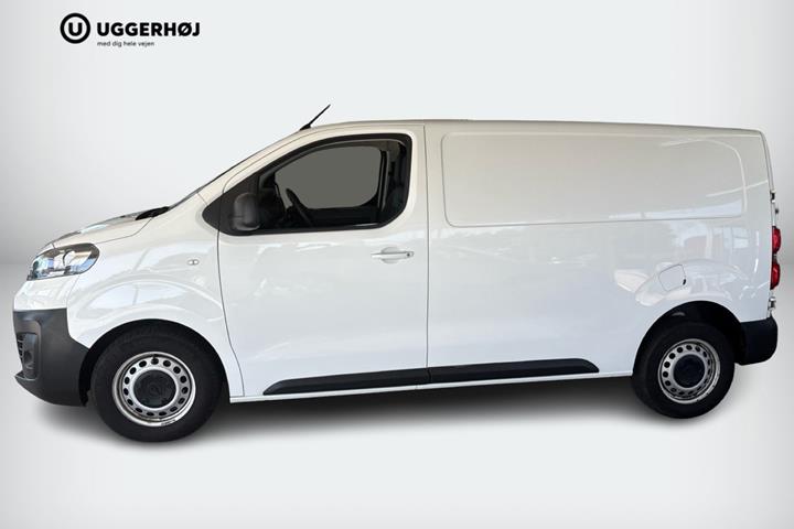 Hvid Opel Vivaro fra 2021