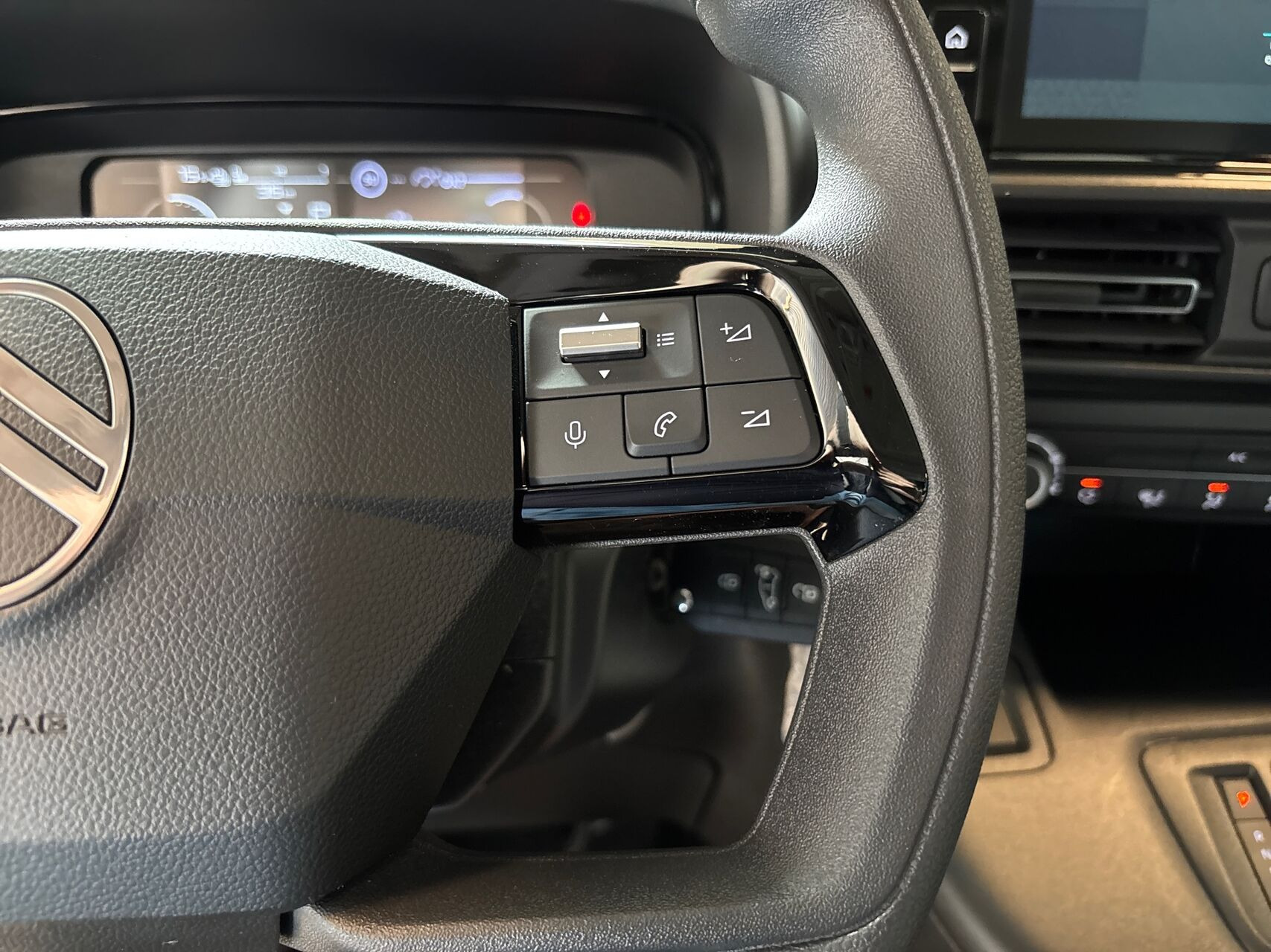 Grøn Citroën ë-Berlingo fra 2025