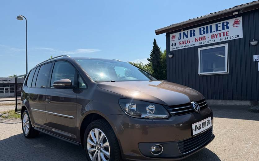 VW Touran 2,0 TDi 140 Comfortline DSG BMT 7prs