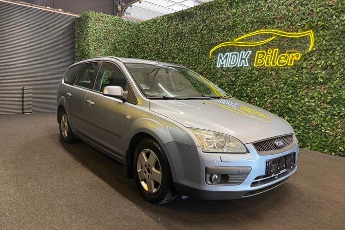 undefined Ford Focus fra 2007 set udefra