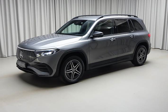 Grå Mercedes EQB250+ fra 2026