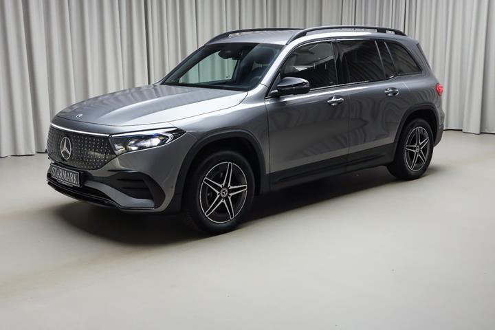 Grå Mercedes EQB250+ fra 2026