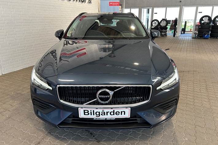 Blå Volvo V60 fra 2019