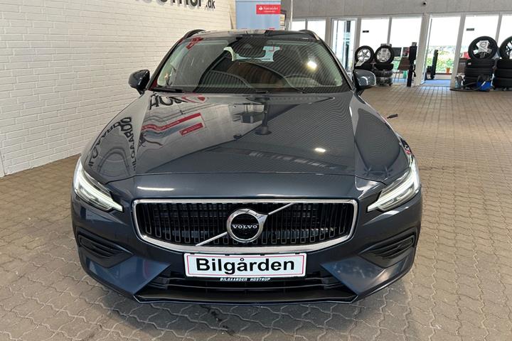 Blå Volvo V60 fra 2019