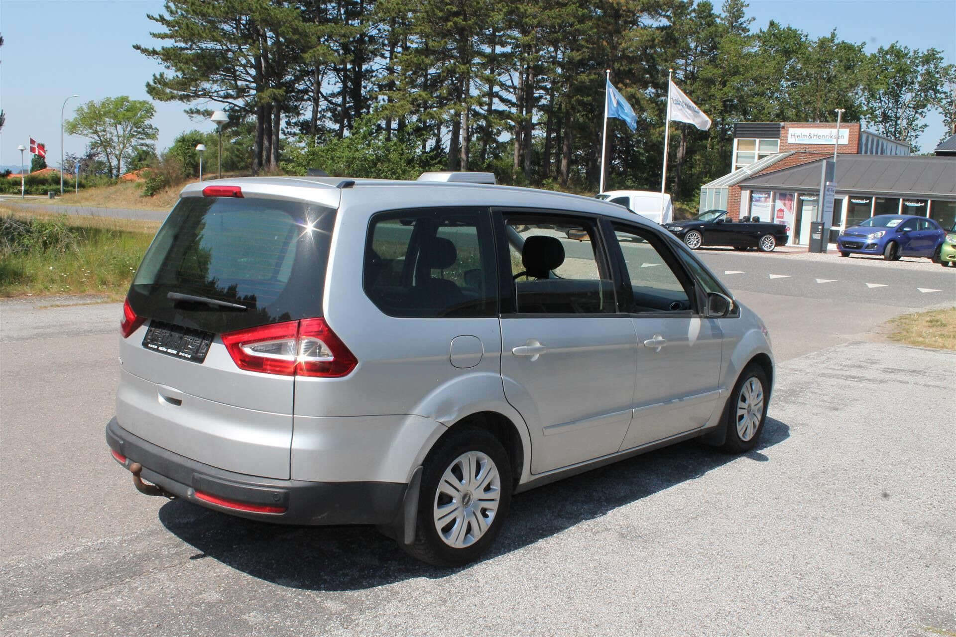 Sølv Ford Galaxy fra 2012