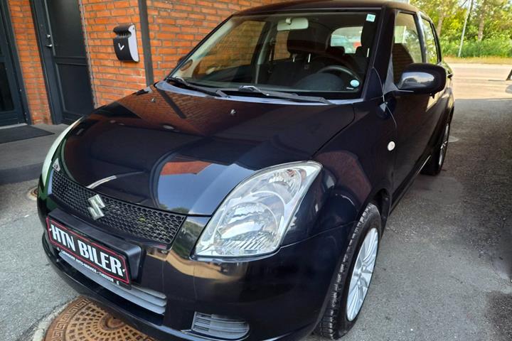 Sort Suzuki Swift fra 2006