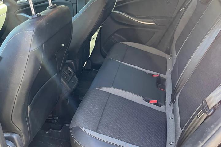 Sort Opel Grandland X fra 2021