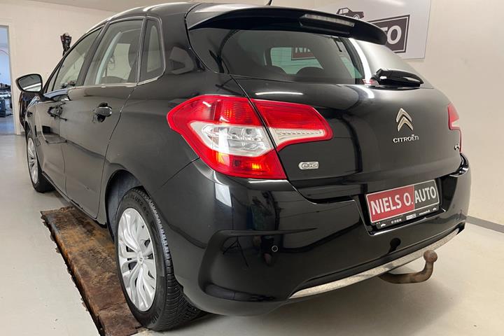 Sort Citroën C4 fra 2015