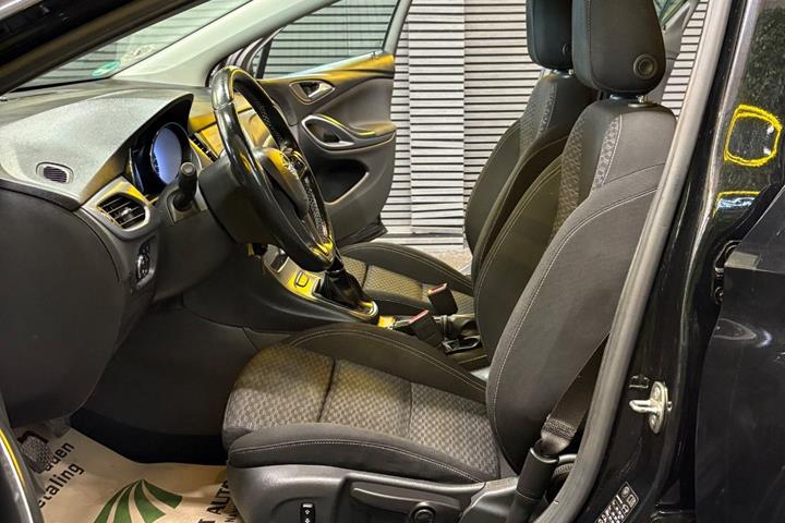 undefined Opel Astra fra 2017