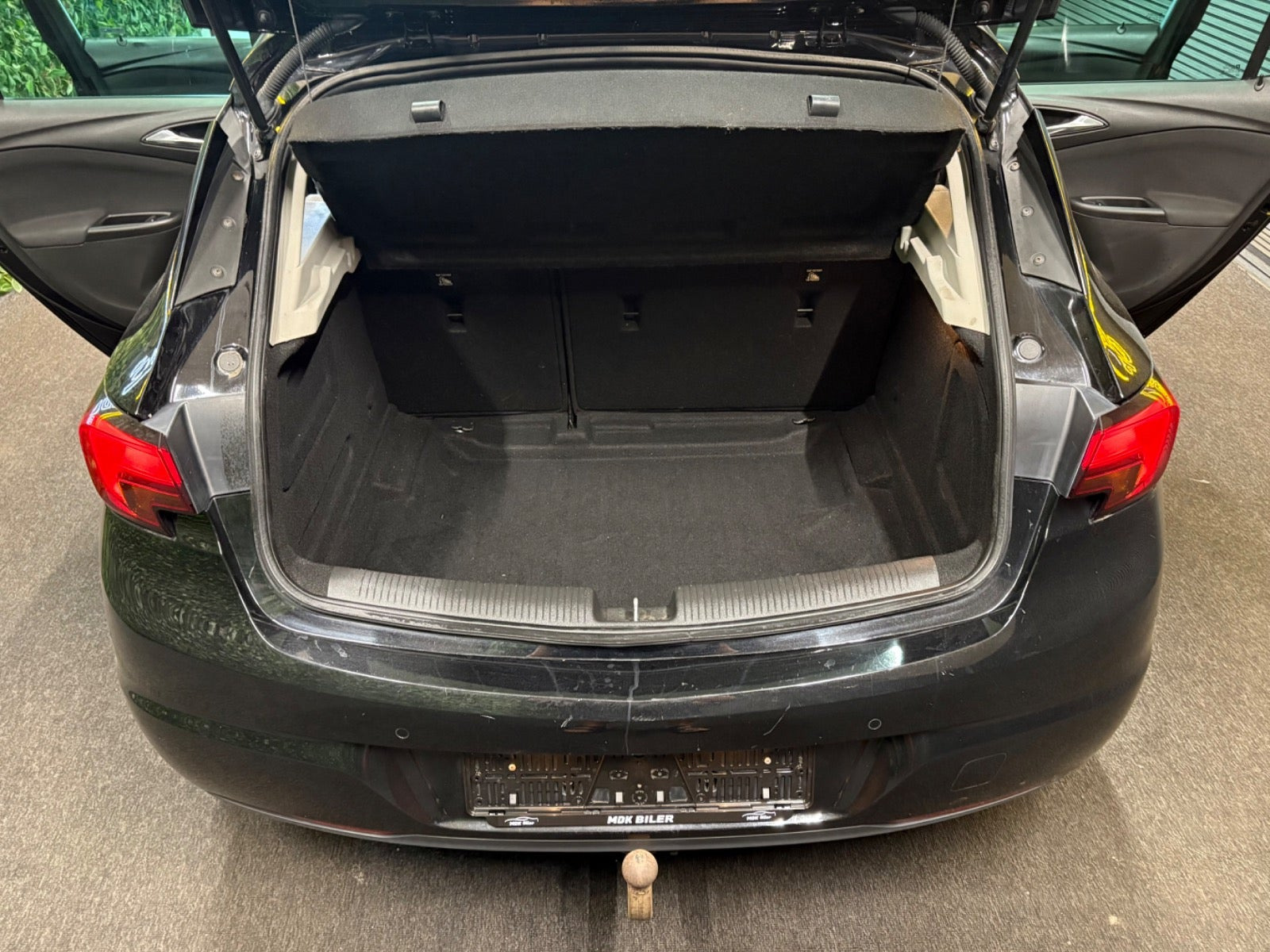 undefined Opel Astra fra 2017