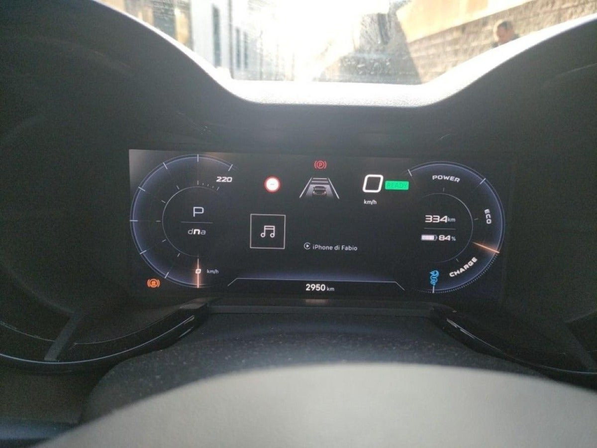 Blå Alfa Romeo Junior fra 2025