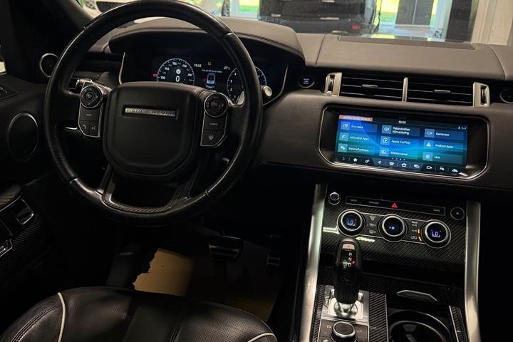Sort Land Rover Range Rover sport fra 2017