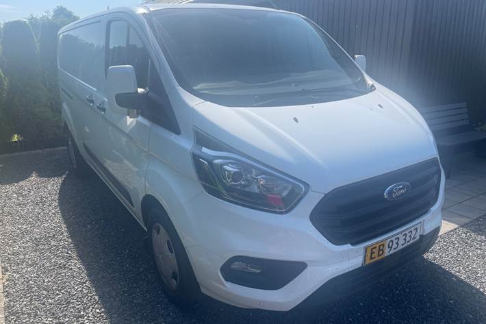 Hvid Ford Transit Custom 320 L2 fra 2018