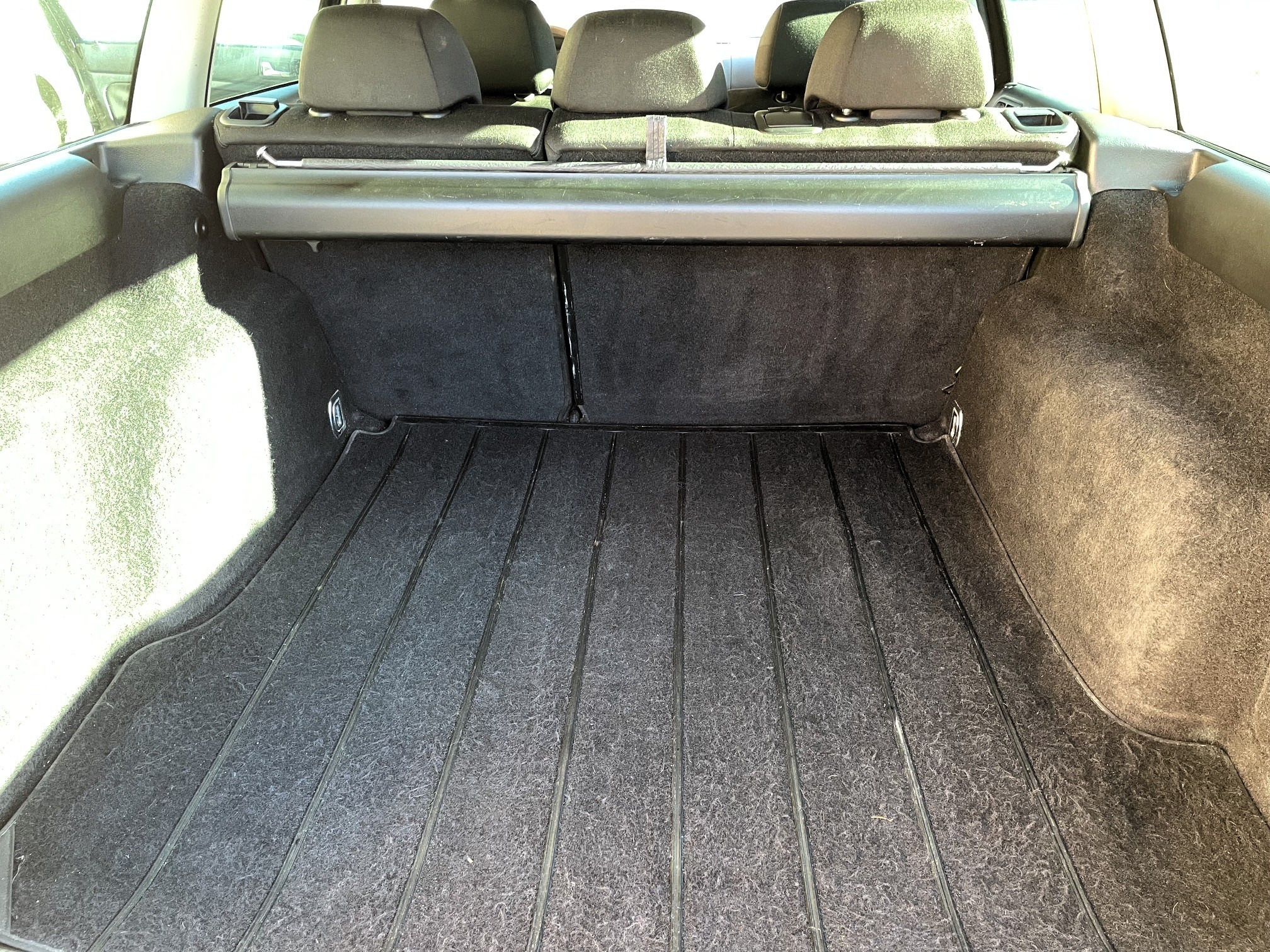 Sort VW Passat fra 2003