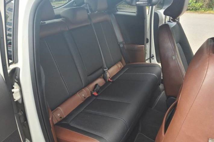 Hvid Mazda MX-30 fra 2022
