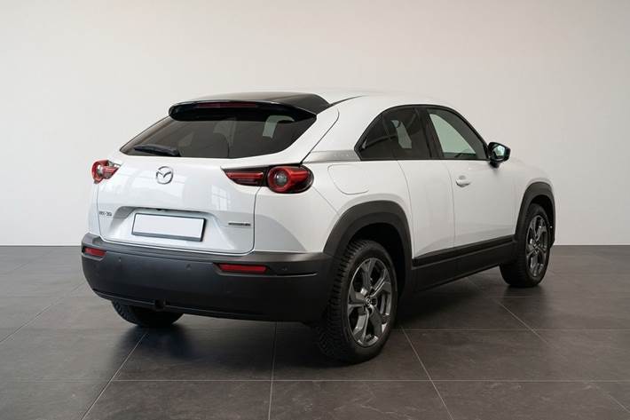 Hvid Mazda MX-30 fra 2023