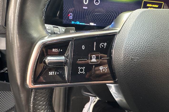 Grå Renault Megane E-Tech fra 2024
