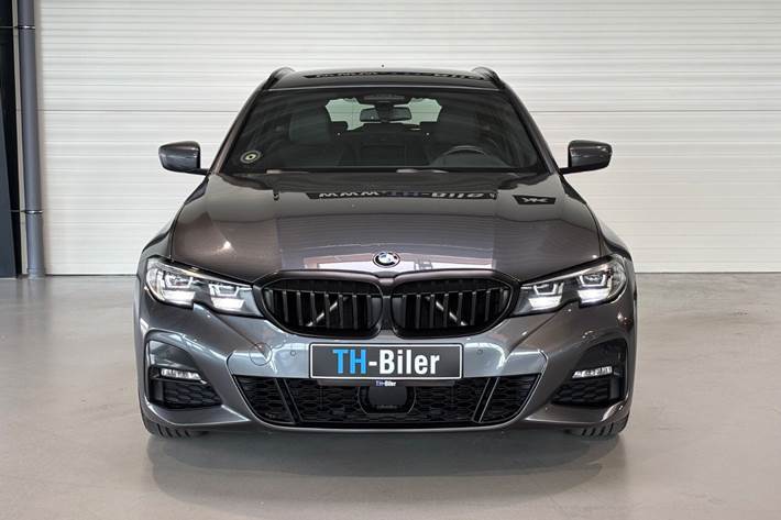 undefined BMW 330i fra 2020