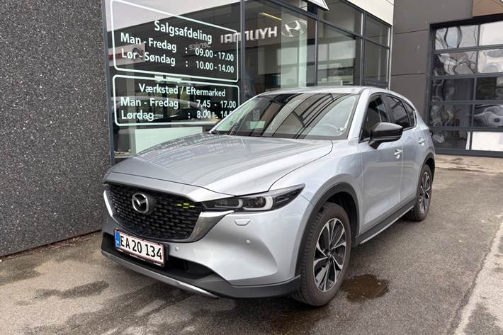 Sølv Mazda CX-5 fra 2022