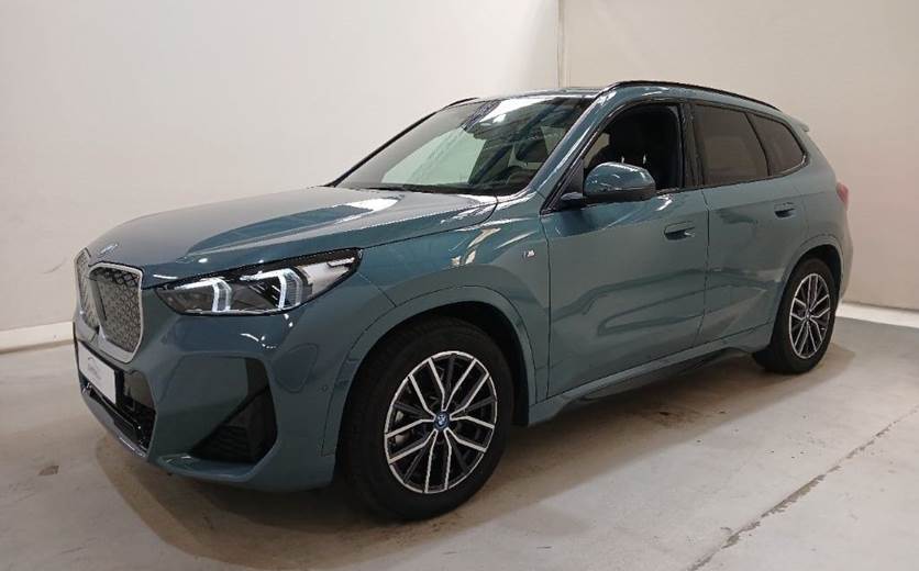 BMW iX1 xDrive30 EL M-Sport 4x4 313HK 5d Aut.