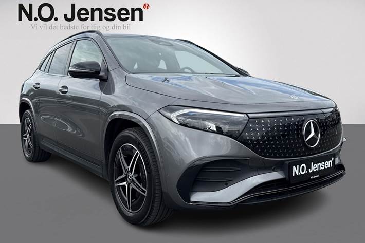 Sort Mercedes EQA 250+ fra 2025 set udefra