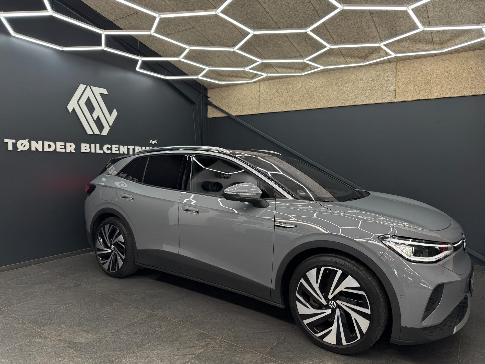 Grå VW ID.4 fra 2023