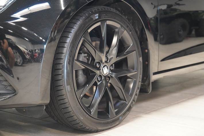 Sort Seat Leon fra 2020