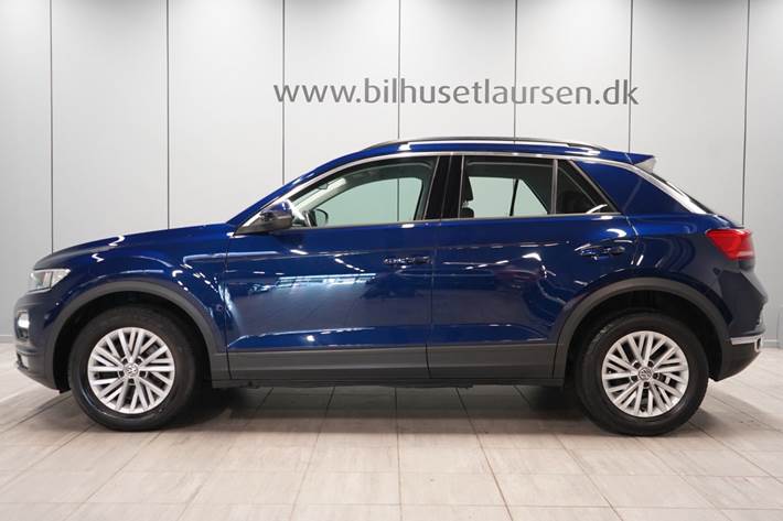 Blå VW T-Roc fra 2018