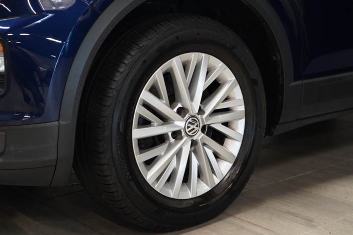 Blå VW T-Roc fra 2018