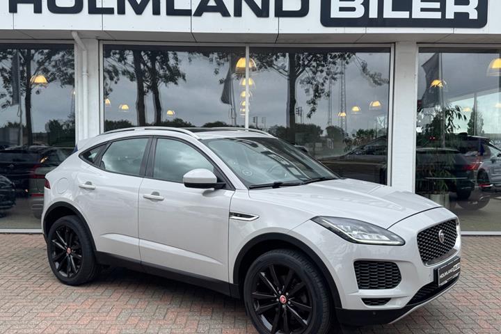 Grå Jaguar E-Pace fra 2018 set udefra