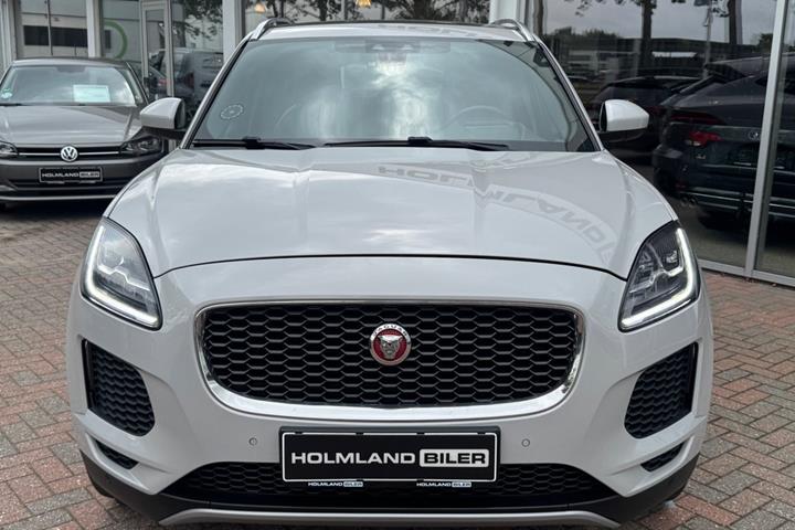Grå Jaguar E-Pace fra 2018