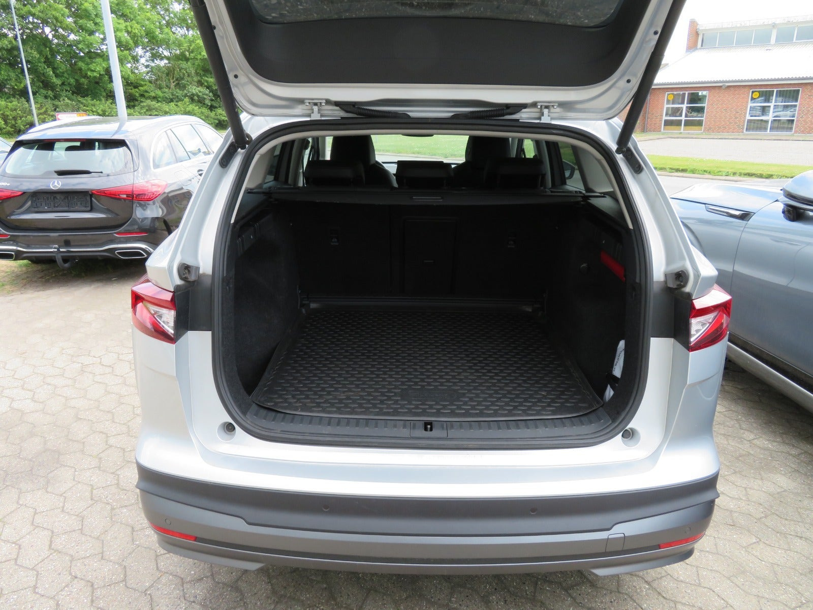 Sølv Skoda Enyaq fra 2023