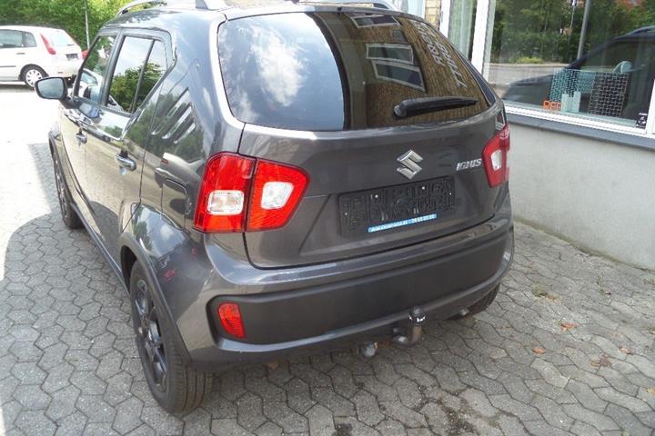 Grå Suzuki Ignis fra 2017