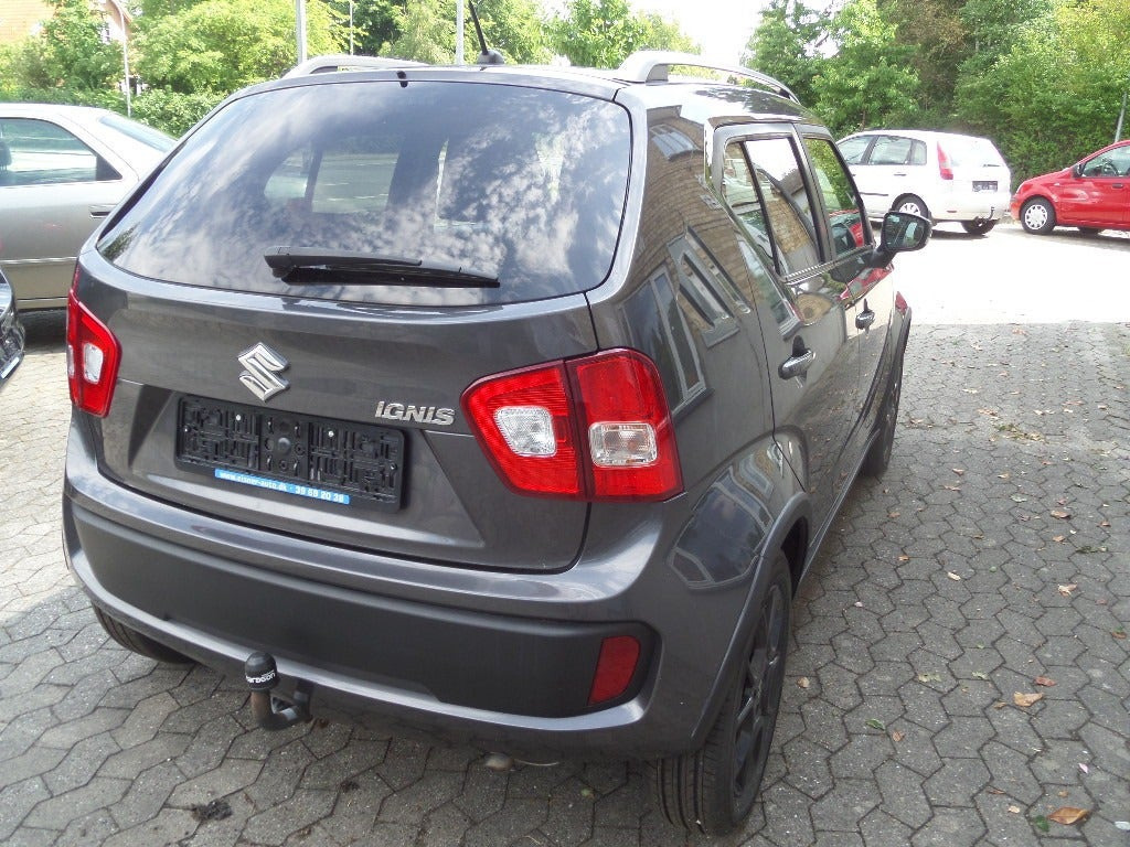 Grå Suzuki Ignis fra 2017