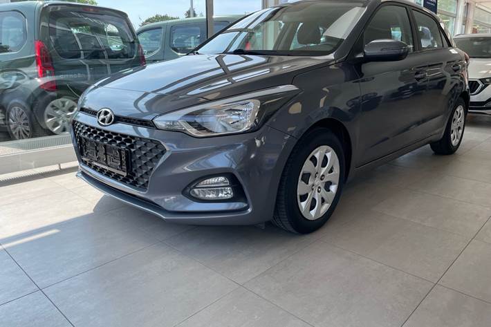 Sort Hyundai i20 fra 2019