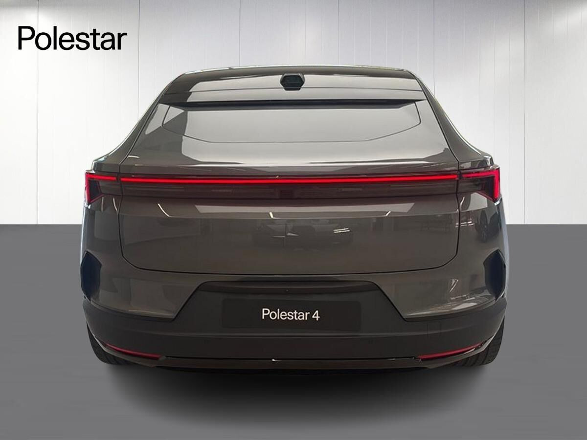 undefined Polestar 4 fra 2026