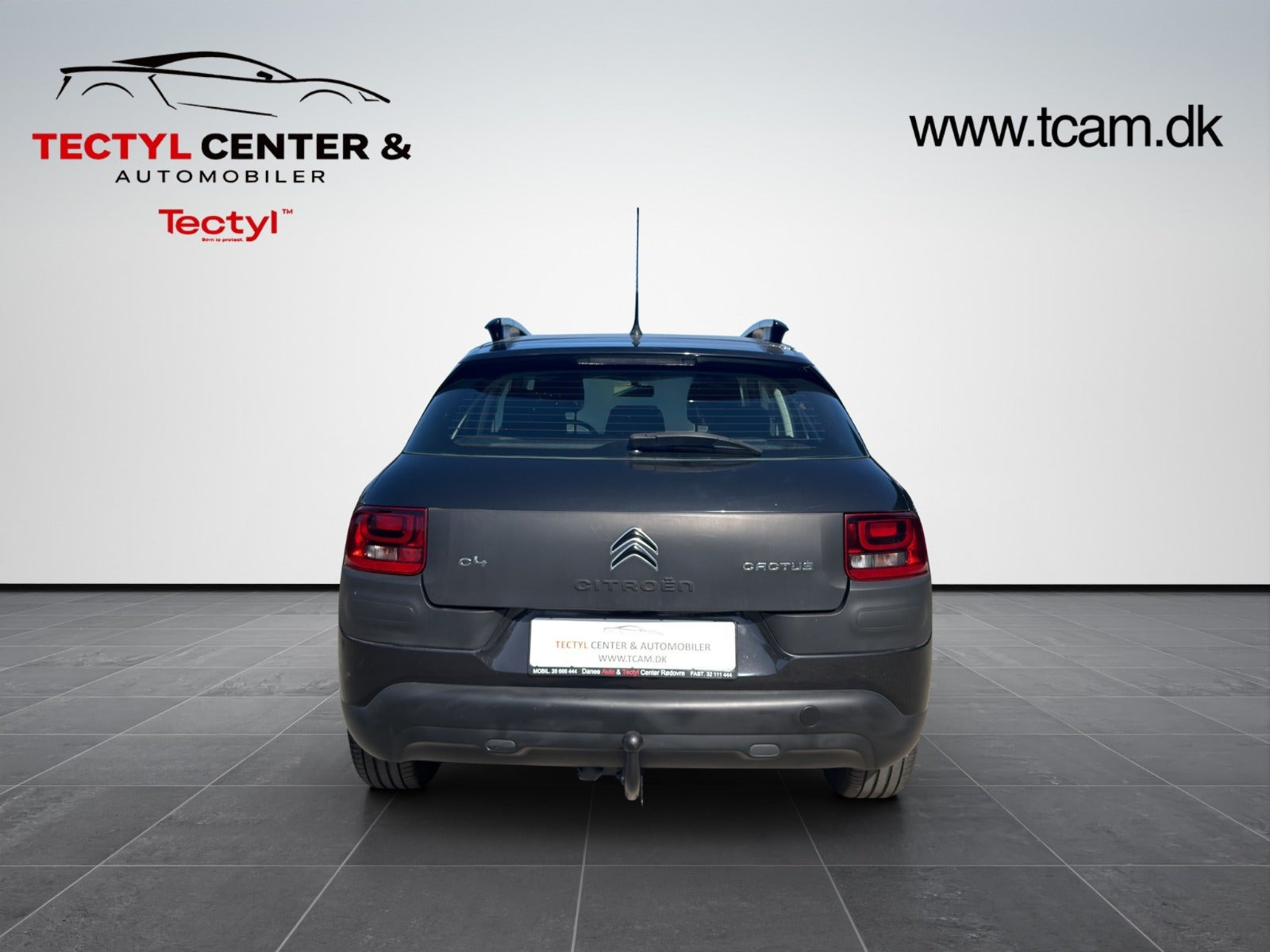 Rød Citroën C4 Cactus fra 2016