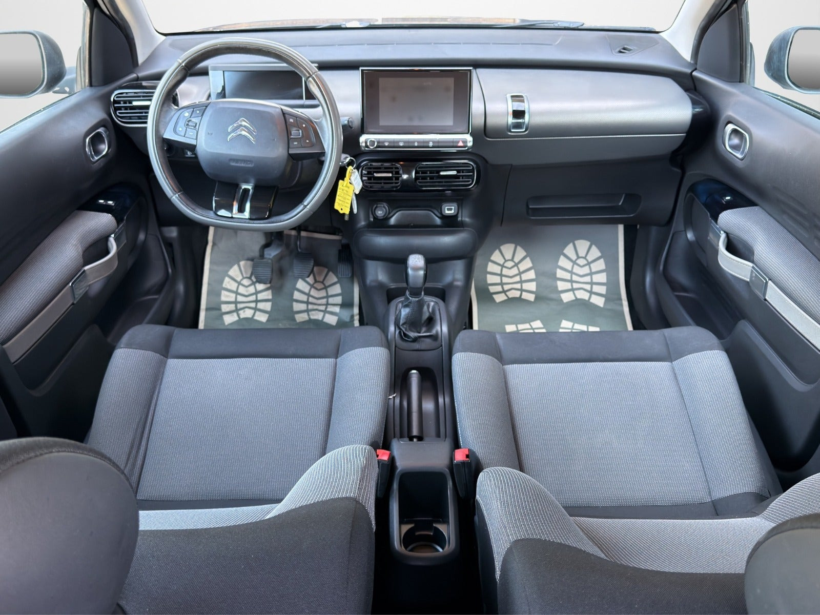 Rød Citroën C4 Cactus fra 2016