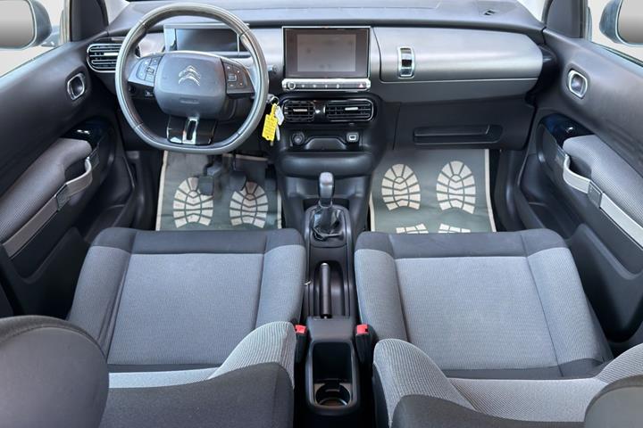 Rød Citroën C4 Cactus fra 2016