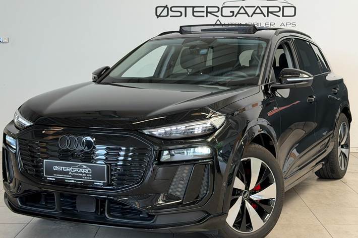 Sort Audi Q6 e-tron fra 2025