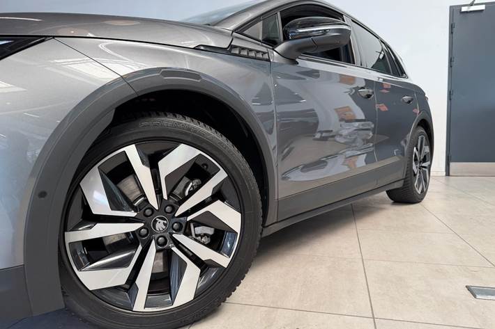Grå Skoda Elroq fra 2025
