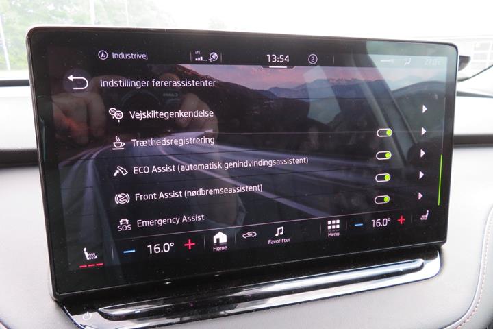 Sølv Skoda Enyaq fra 2023