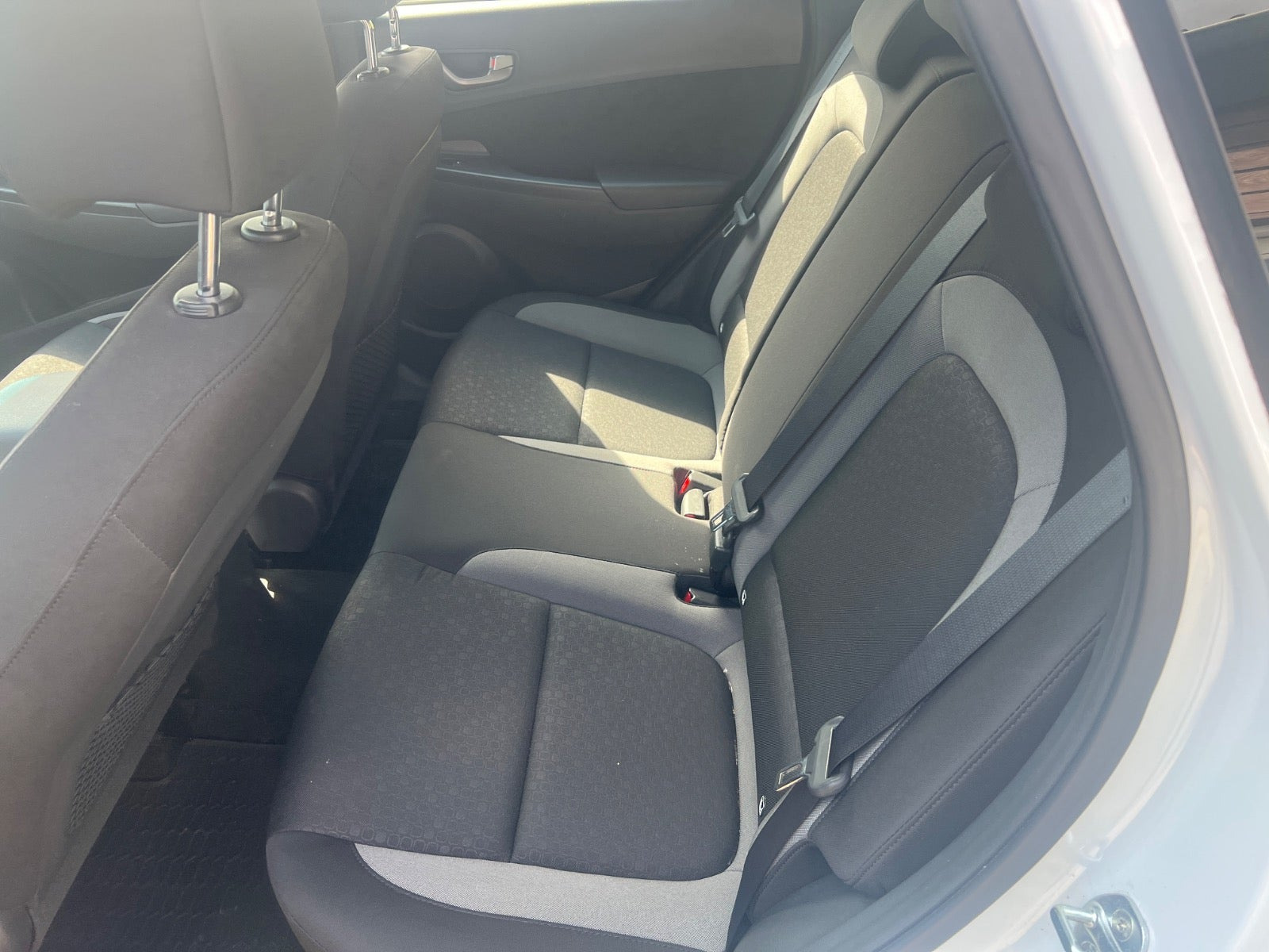 Hvid Hyundai Kona fra 2020