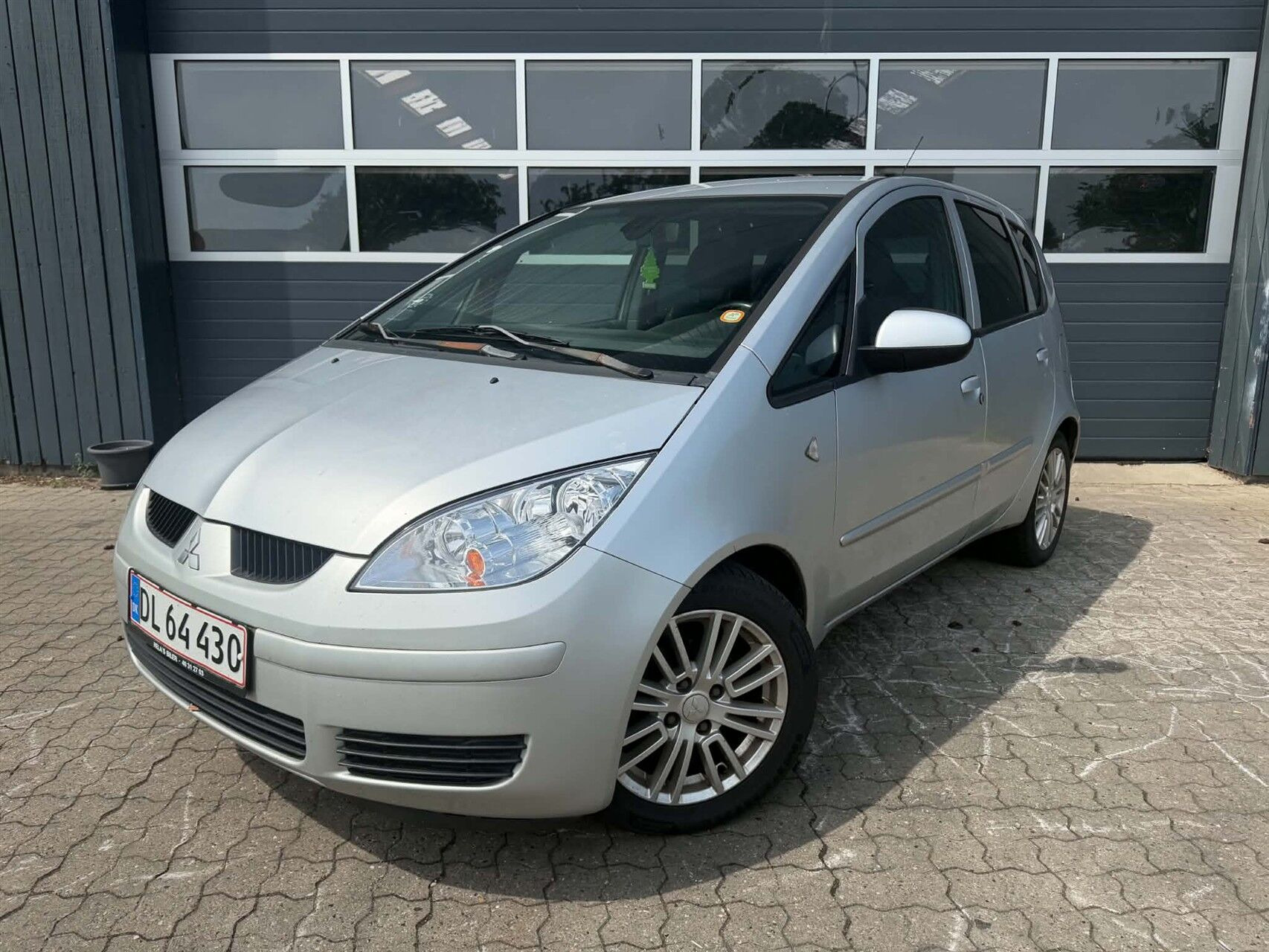 Mitsubishi Colt 1,1 75HK 5d