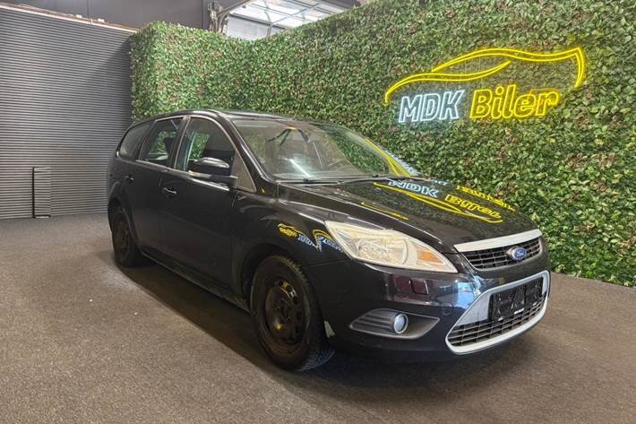 undefined Ford Focus fra 2010 set udefra