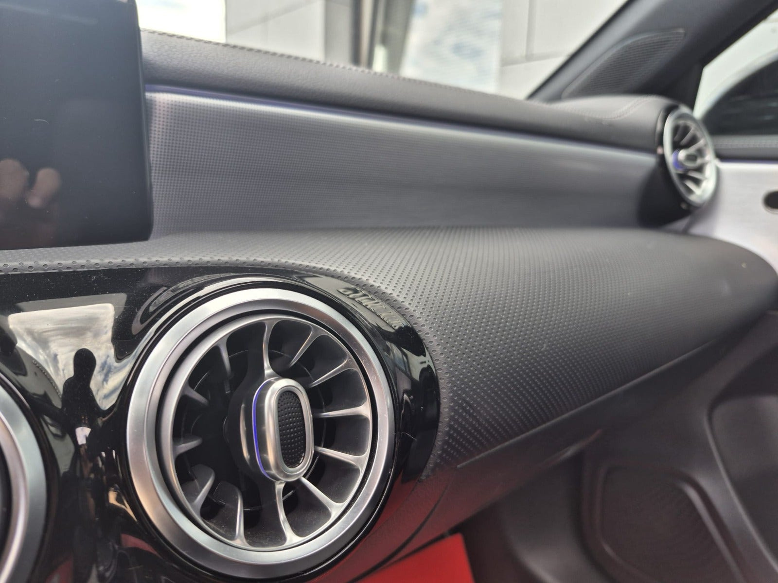 Sort Mercedes A250 e fra 2021