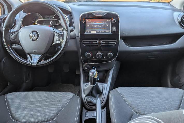 Hvid Renault Clio fra 2014
